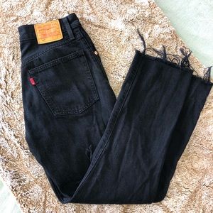 Levi’s 501 distressed cropped jeans